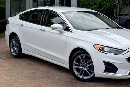2019 Ford Fusion SEL