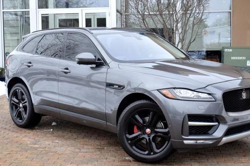 2018 Jaguar F-PACE 25t R-Sport