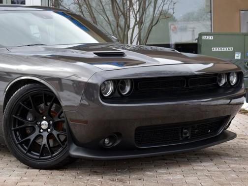 2016 Dodge Challenger R/T Scat Pack