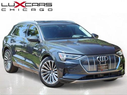 Manhattan Gray Metallic 2019 Audi e-tron Premium Plus