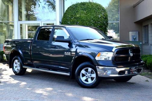 2016 RAM 1500 SLT