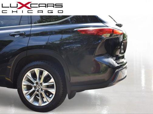 Midnight Black Metallic 2020 Toyota Highlander Limited