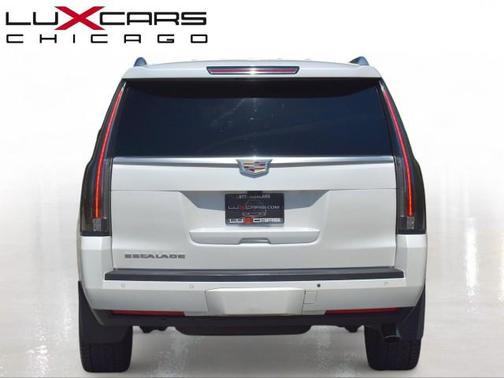 Crystal White Tricoat 2018 Cadillac Escalade Luxury