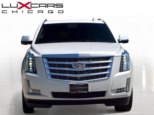 Crystal White Tricoat 2018 Cadillac Escalade Luxury