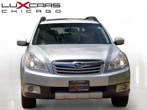 Ice Silver Metallic 2012 Subaru Outback 2.5i Limited