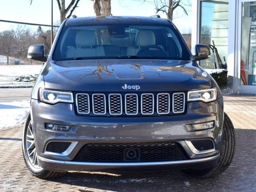 2018 Jeep Grand Cherokee Summit