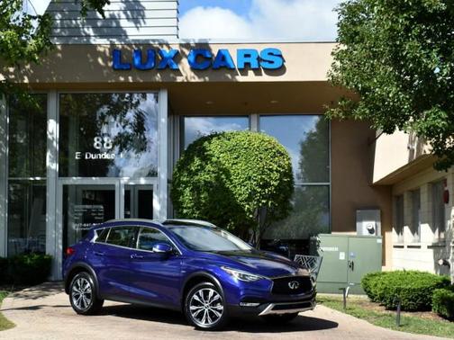 2018 INFINITI QX30 Premium
