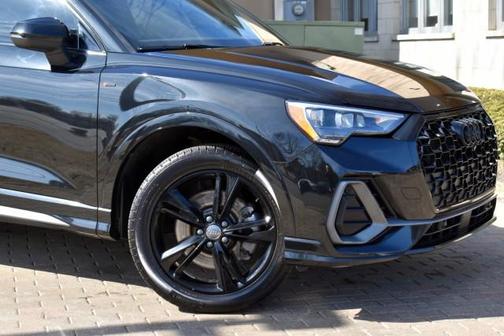 2021 Audi Q3 45 S line Premium