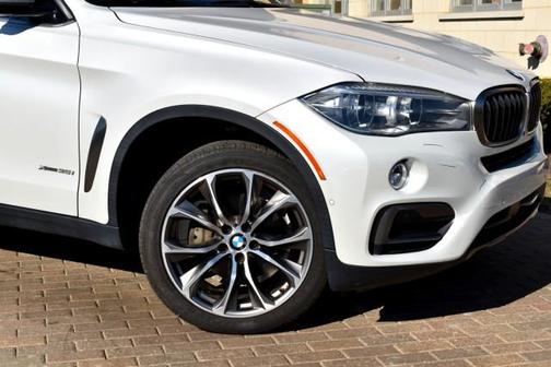 2018 BMW X6 xDrive35i