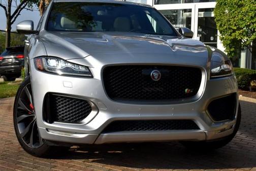 2017 Jaguar F-PACE First Edition