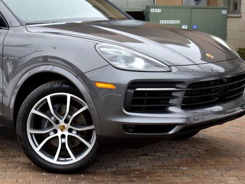 2020 Porsche Cayenne Cayenne E-Hybrid