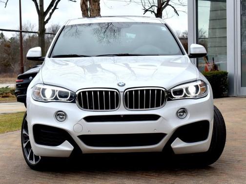 2019 BMW X6 xDrive50i