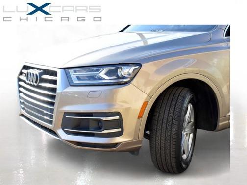 Cobra Beige Metallic 2018 Audi Q7 2.0T Premium Plus