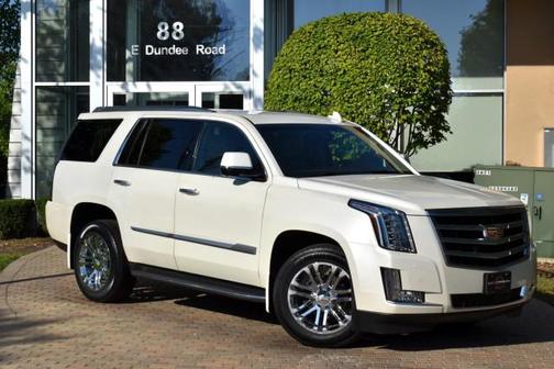 2015 Cadillac Escalade Standard