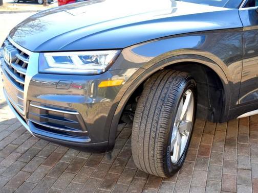 2019 Audi Q5 2.0T Premium Plus