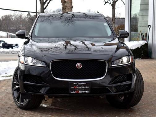 2019 Jaguar F-PACE 30t Prestige