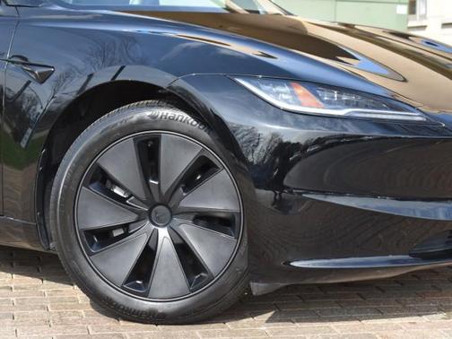 Solid Black 2024 Tesla Model 3 Standard Range