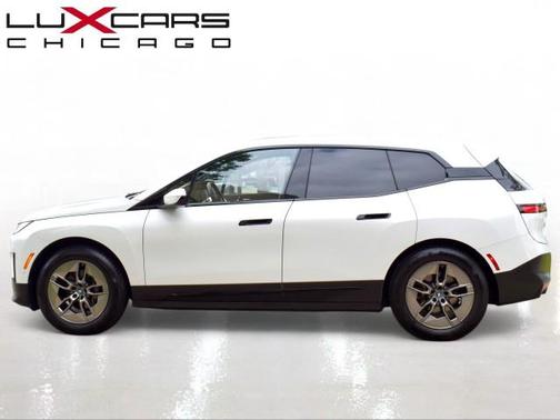 Alpine White 2022 BMW iX xDrive50