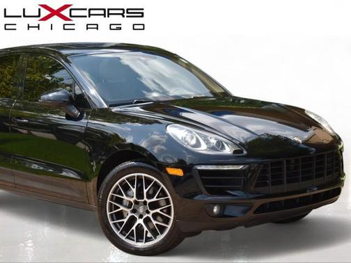Jet Black Metallic 2018 Porsche Macan Macan