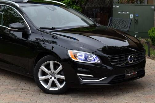 2016 Volvo V60 T5 Drive-E Premier