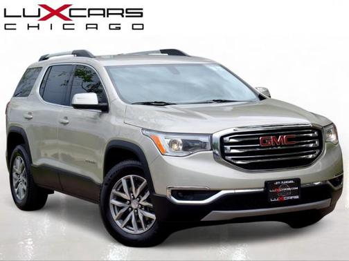 Sparkling Silver Metallic 2017 GMC Acadia SLE-2