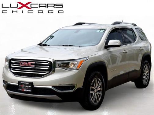 Sparkling Silver Metallic 2017 GMC Acadia SLE-2