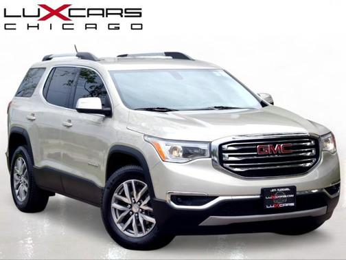 Sparkling Silver Metallic 2017 GMC Acadia SLE-2