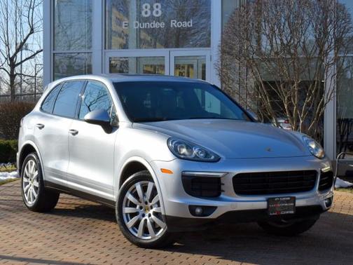 2017 Porsche Cayenne Platinum Edition