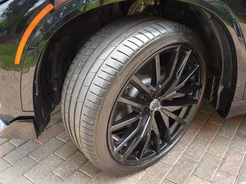 Black Sapphire Metallic 2020 BMW X5 xDrive40i