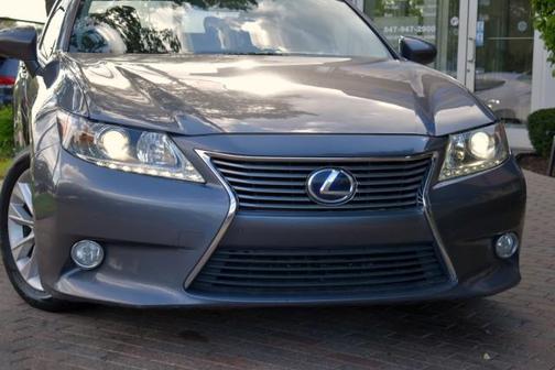 2013 Lexus ES 300h Base