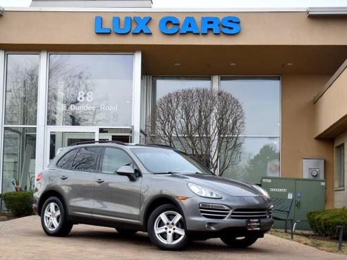 2014 Porsche Cayenne Platinum Edition