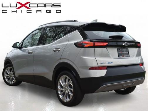 Silver Flare Metallic 2023 Chevrolet Bolt EUV FWD LT