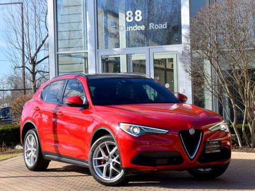 2018 Alfa Romeo Stelvio Ti Sport