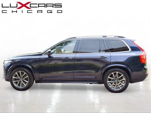 Magic Blue Metallic 2017 Volvo XC90 T6 Momentum