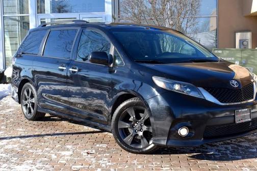 2015 Toyota Sienna SE Premium
