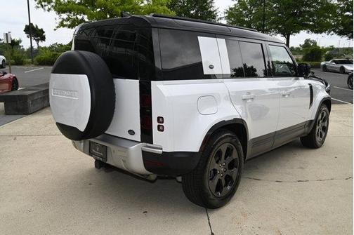 2020 Land Rover Defender 110 HSE
