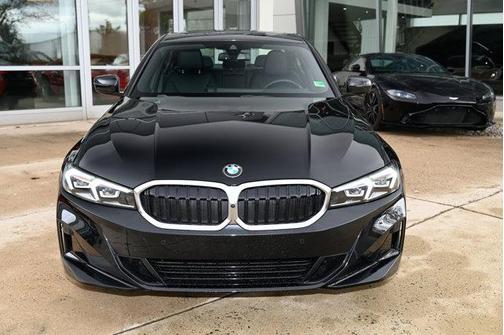 2024 BMW 330 i xDrive