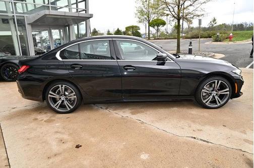 2024 BMW 330 i xDrive