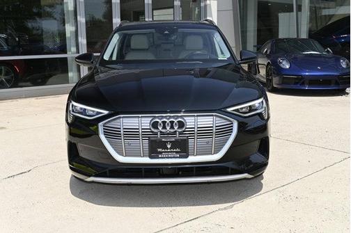 2019 Audi e-tron Prestige