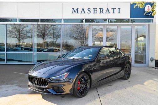 2022 Maserati Ghibli Modena Q4