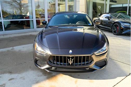 2022 Maserati Ghibli Modena Q4