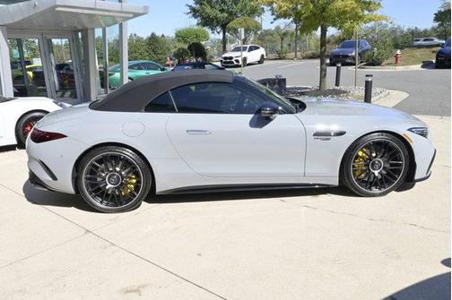 2022 Mercedes-Benz AMG SL 63 Base