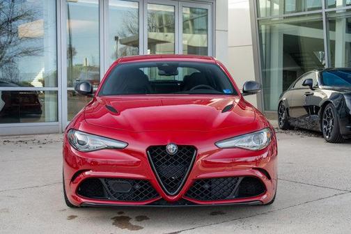 2018 Alfa Romeo Giulia Quadrifoglio
