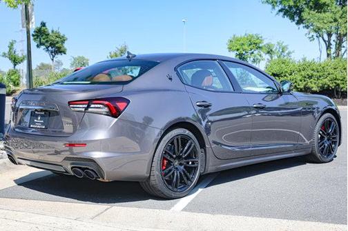 2023 Maserati Ghibli Modena