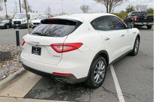 2018 Maserati Levante Base