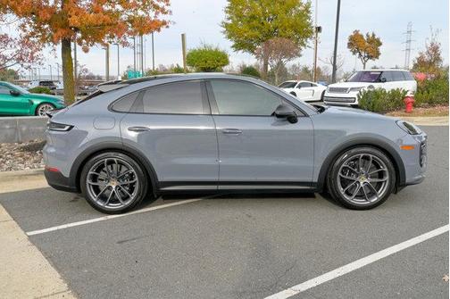 2024 Porsche Cayenne Turbo GT