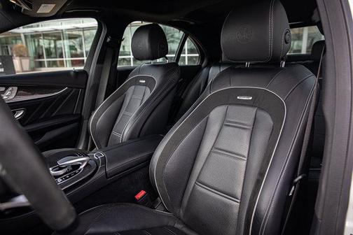 Photo 5 of 39 of 2019 Mercedes-Benz AMG E 63 S