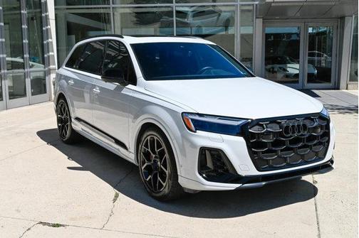 Glacier White Metallic 2025 Audi SQ7 4.0T Premium Plus