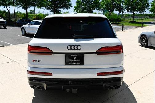 Glacier White Metallic 2025 Audi SQ7 4.0T Premium Plus