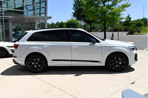 Glacier White Metallic 2025 Audi SQ7 4.0T Premium Plus